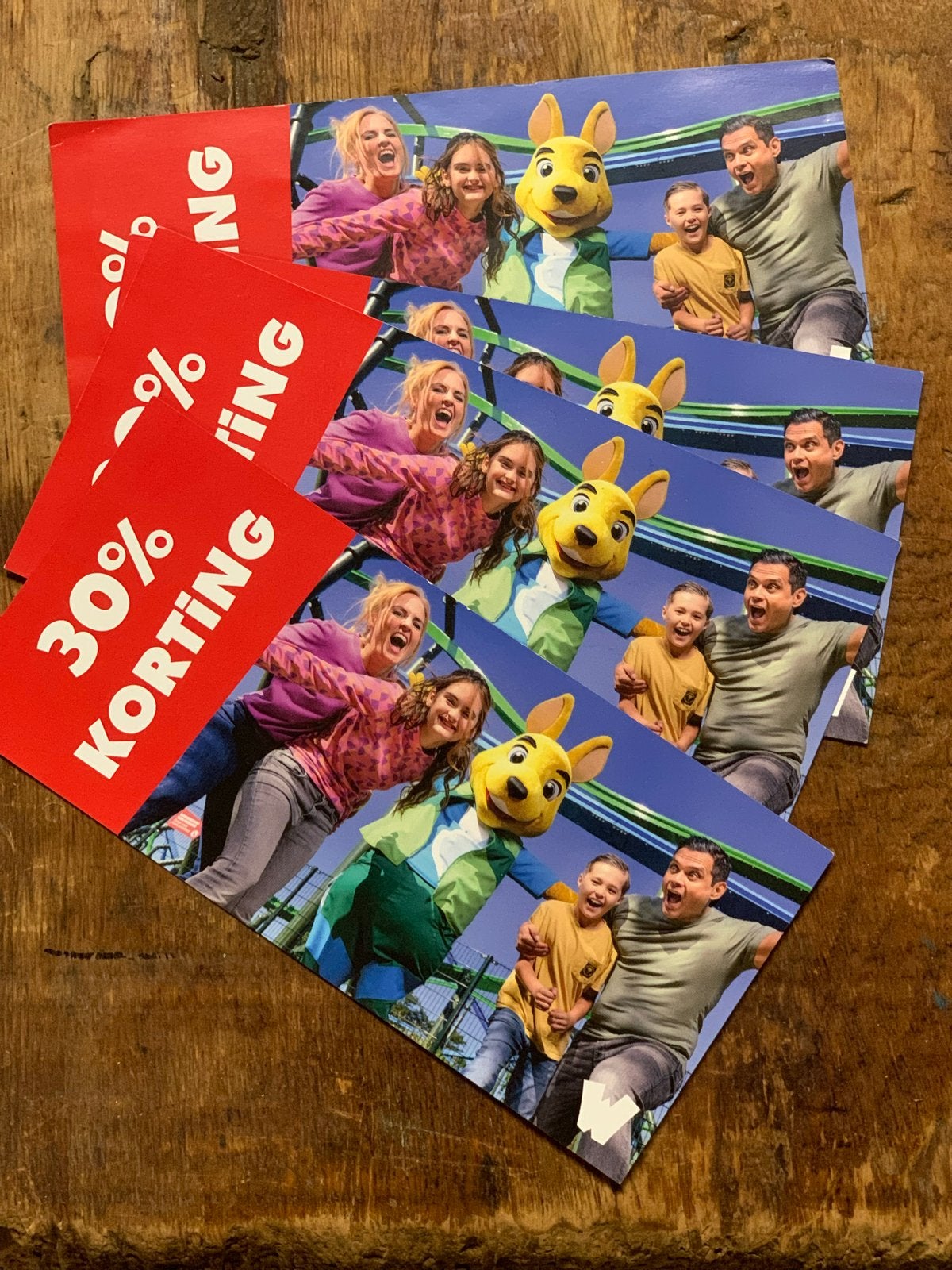 4x 30% korting op toegangsprijs Walibi Holland, Drie personen of meer, Kortingskaart