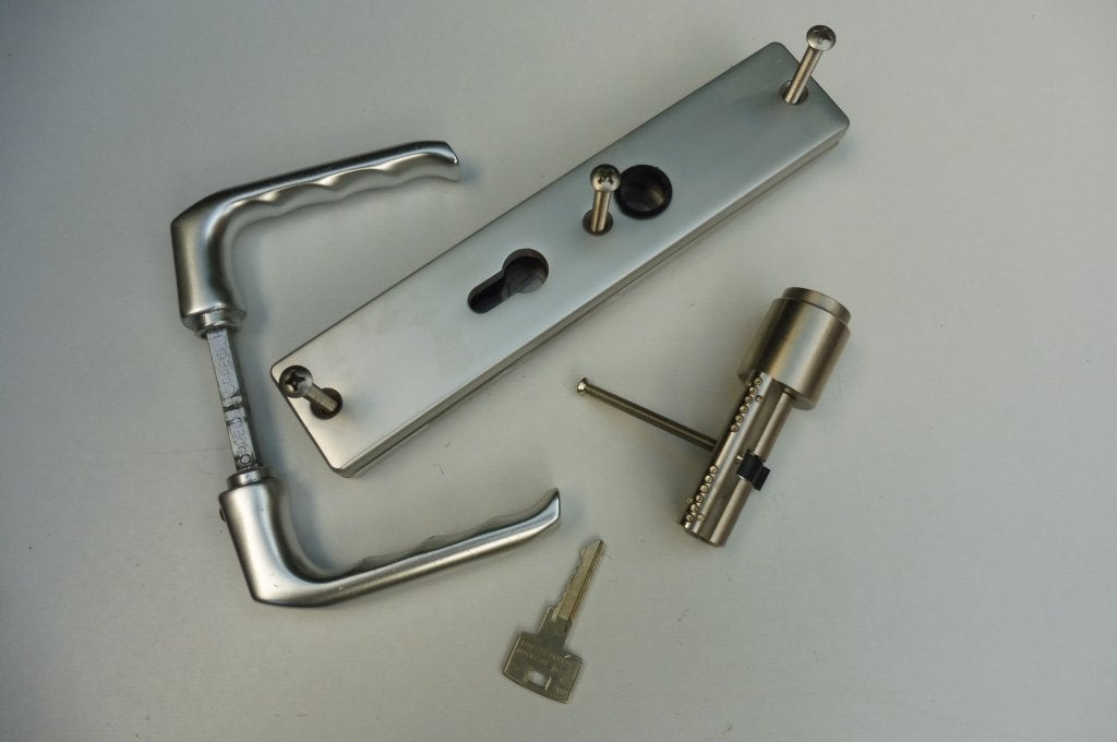 VEILIGHEIDSSLOTPLAAT, Ophalen of Verzenden, Gebruikt, Overige materialen, Slot