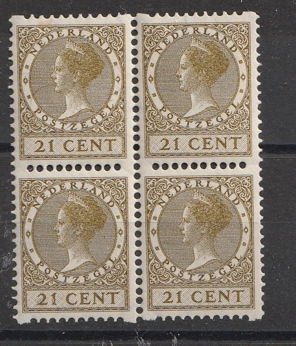 R68 1930 Vierzijdige roltandling MNH, Postzegels en Munten, Ophalen of Verzenden, T/m 1940, Postfris