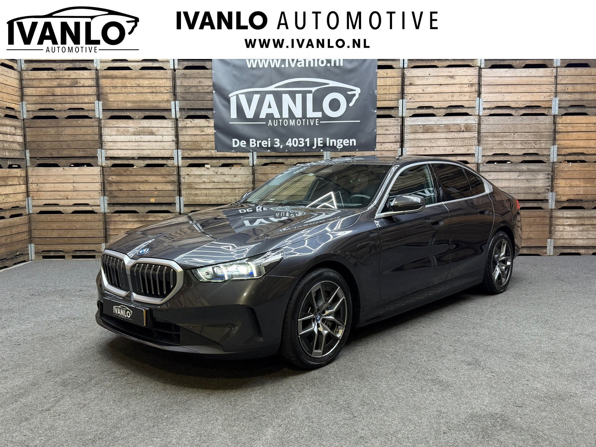 BMW 5-serie 550e xDrive Leder Clima LED Camera Carplay 19"LM