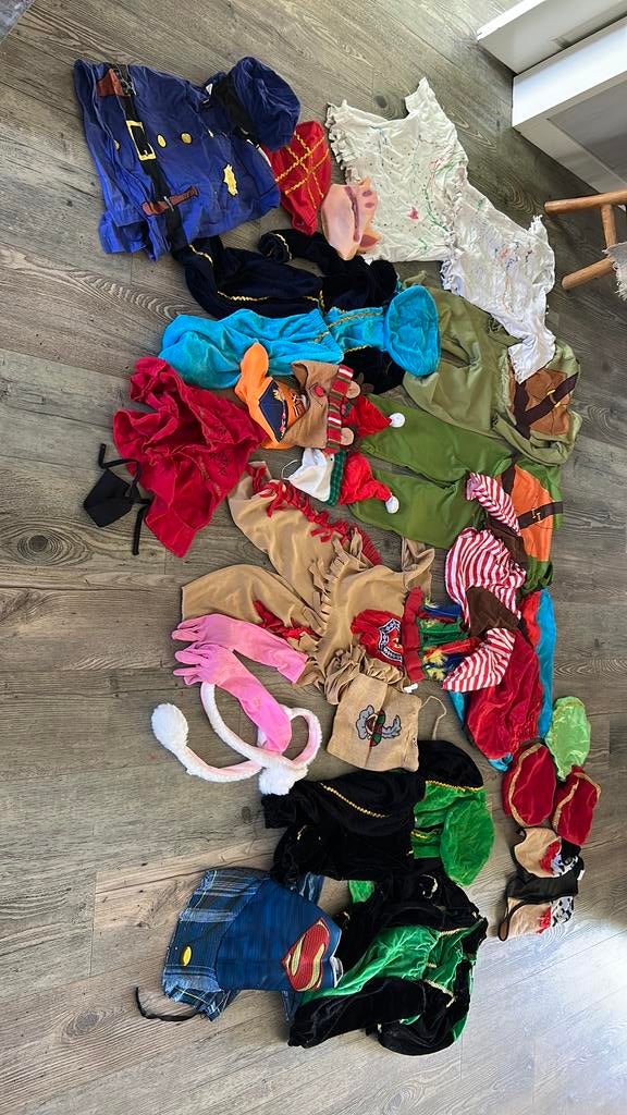 Pakket verkleedkleding kinderen, Ophalen of Verzenden, Gebruikt, Jongen of Meisje