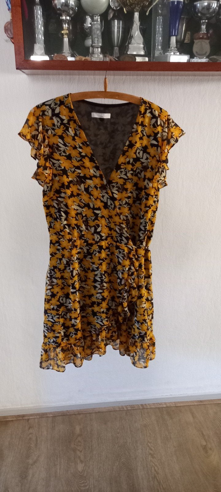 Freebird wikkeljurk maat M, Kleding | Dames, Jurken, Maat 38/40 (M), Geel, Ophalen of Verzenden, Zo goed als nieuw