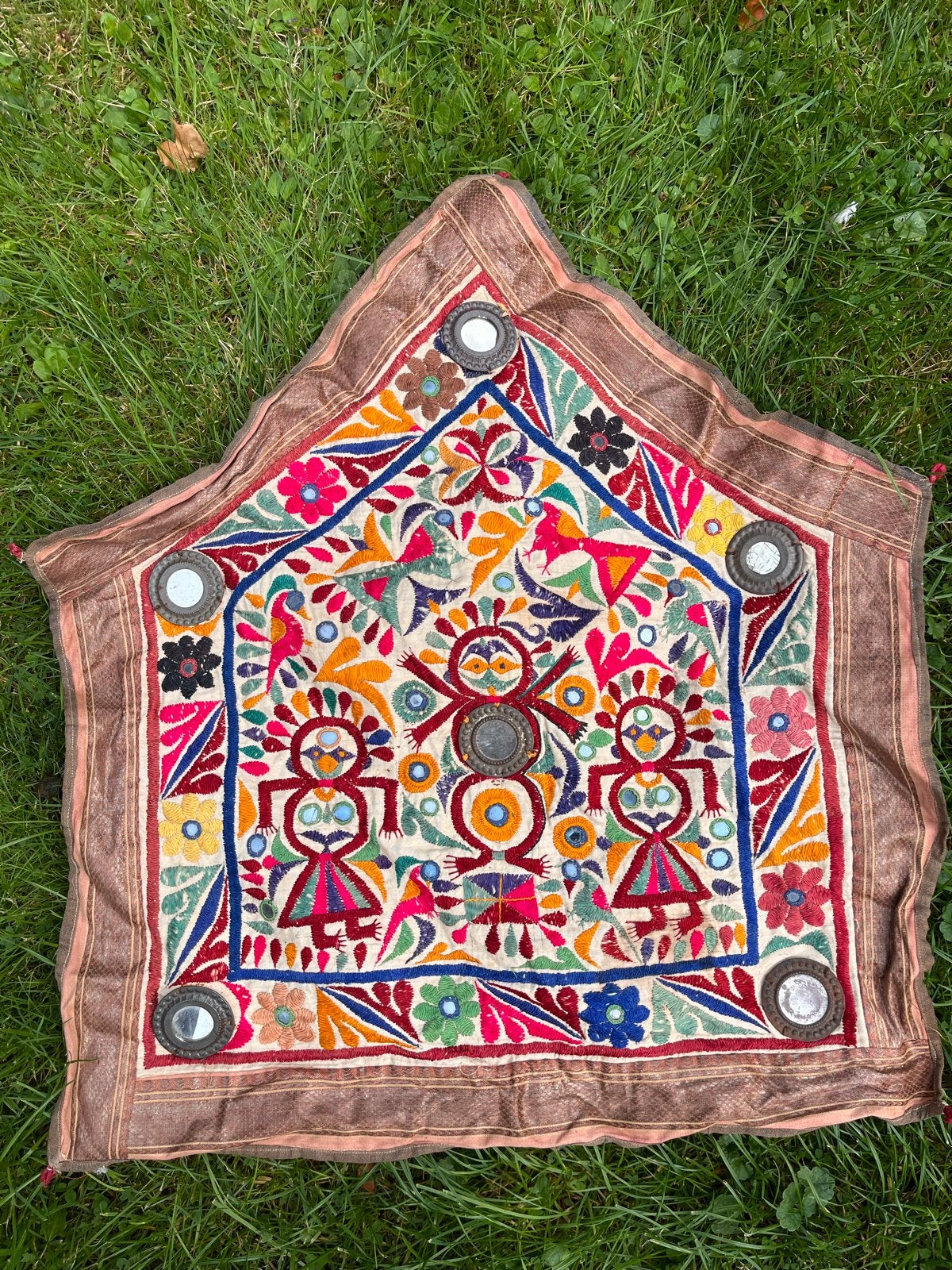 Oud Indiaas geborduurd textiel, 70x58 cm, Ophalen of Verzenden