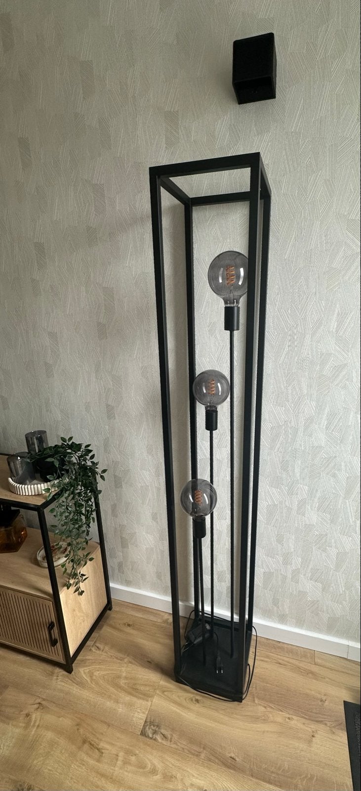 Industriële zwarte vloerlamp met 3 dimbare LED filamenten, Ophalen, Industrieel, modern, E27 (groot), Zo goed als nieuw