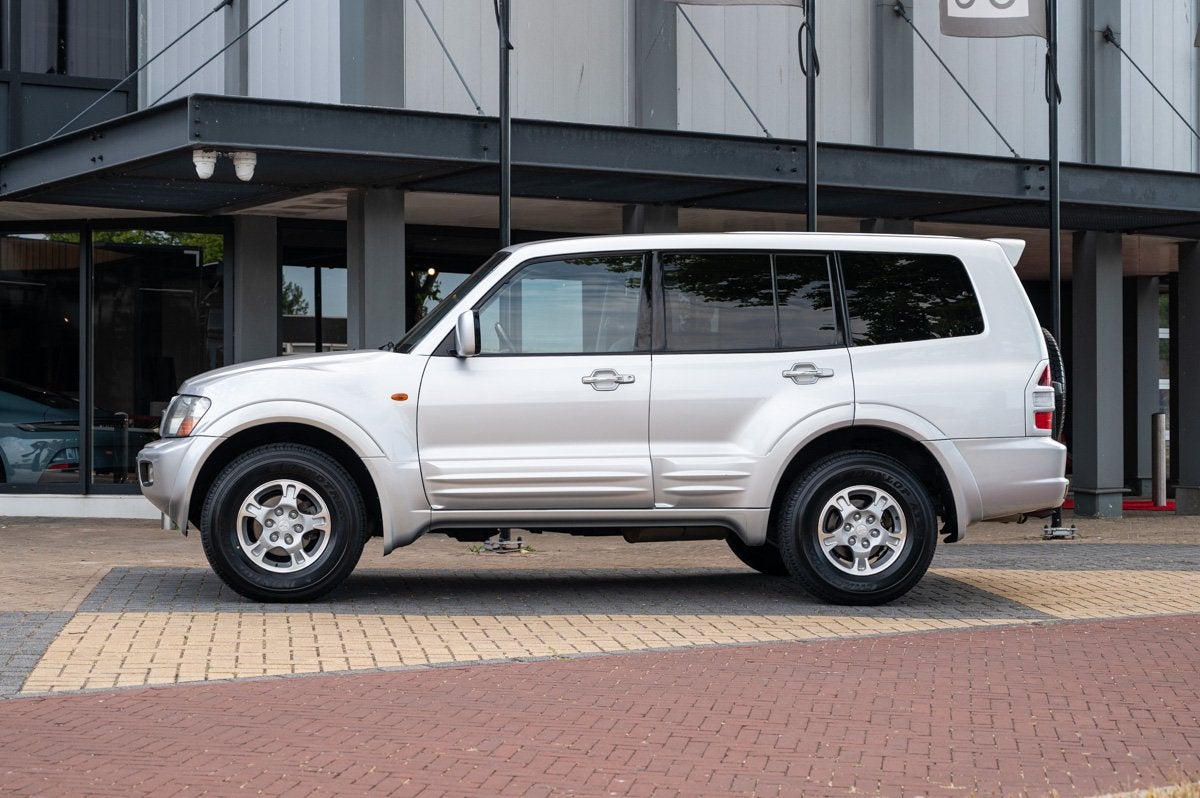 Mitsubishi Pajero 3.5 V6 GDI (bj 2002, automaat), Auto's, Mitsubishi, Gebruikt, Leder, Bedrijf, Pajero