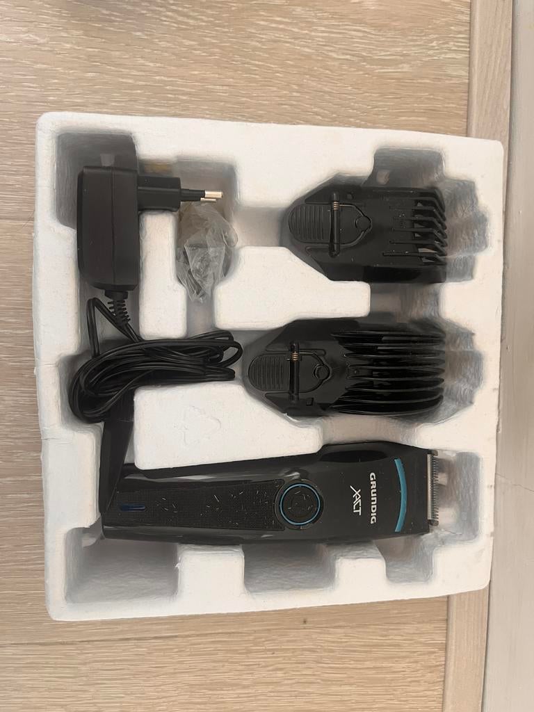 Grundig Haar- en Baardtrimmer Scheerapparaat - Accu/Netstroo, Ophalen of Verzenden, Gebruikt, Scheren en Epileren