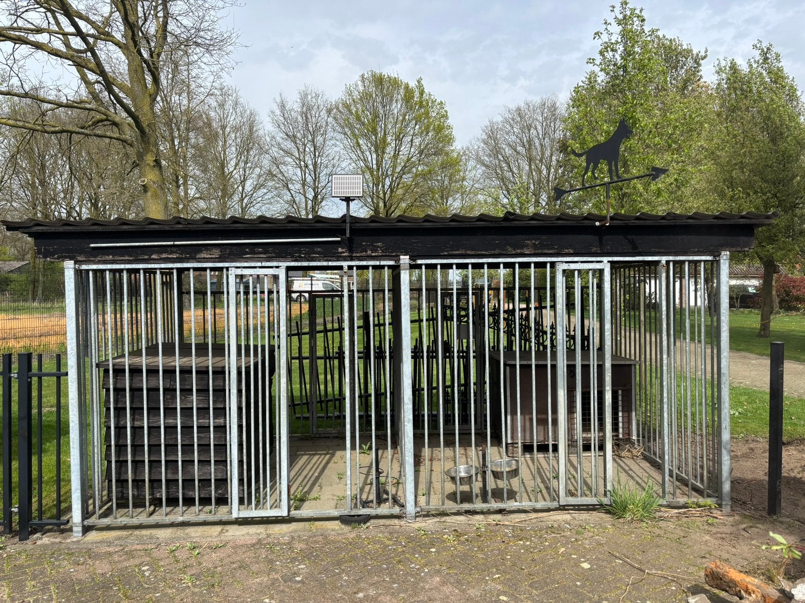 Dubbel hondenhok, Dieren en Toebehoren, Hondenhokken, Ophalen, Zo goed als nieuw, 110 cm of meer, 100 cm of meer