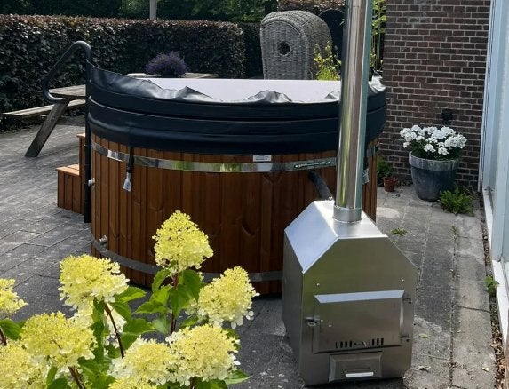 Hottub 2 prs houtgestookt merk fastfair, Ophalen, Nieuw