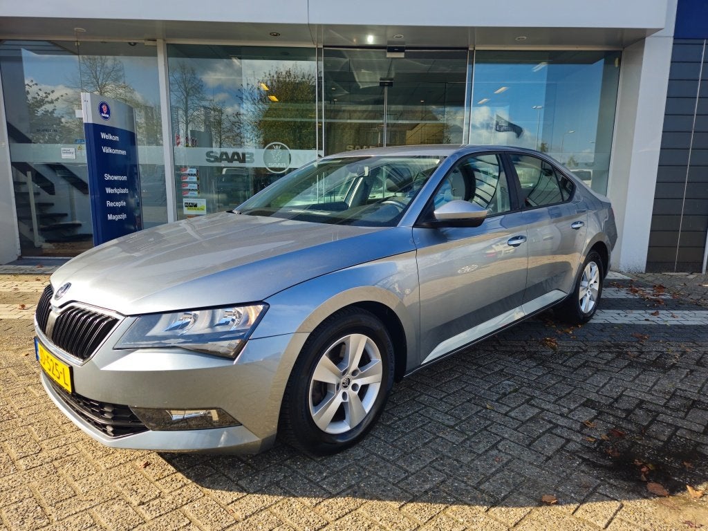 Skoda Superb 1.4 TSI ACT Act. Bns (bj 2016), Stof, Gebruikt, 4 cilinders, 150 pk