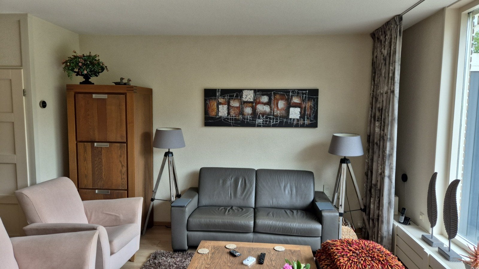 2x Staande lamp met houten driepoot en stoffen kap, Huis en Inrichting, Ophalen, Modern, Scandinavisch, Industrieel, E27 (groot)