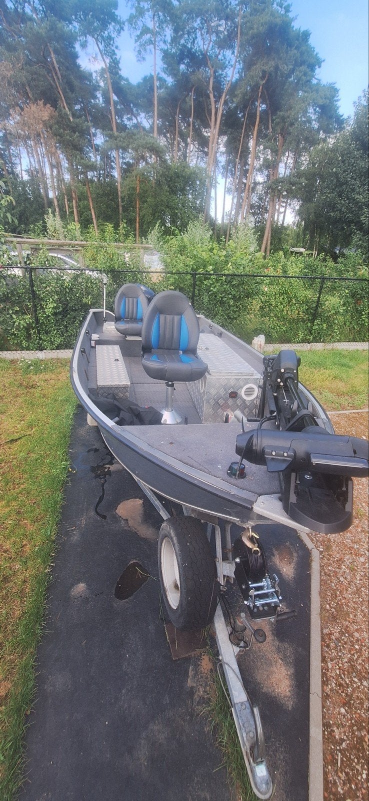 Complete Duroboat visboot met trailer en Garmin apparatuur, Ophalen
