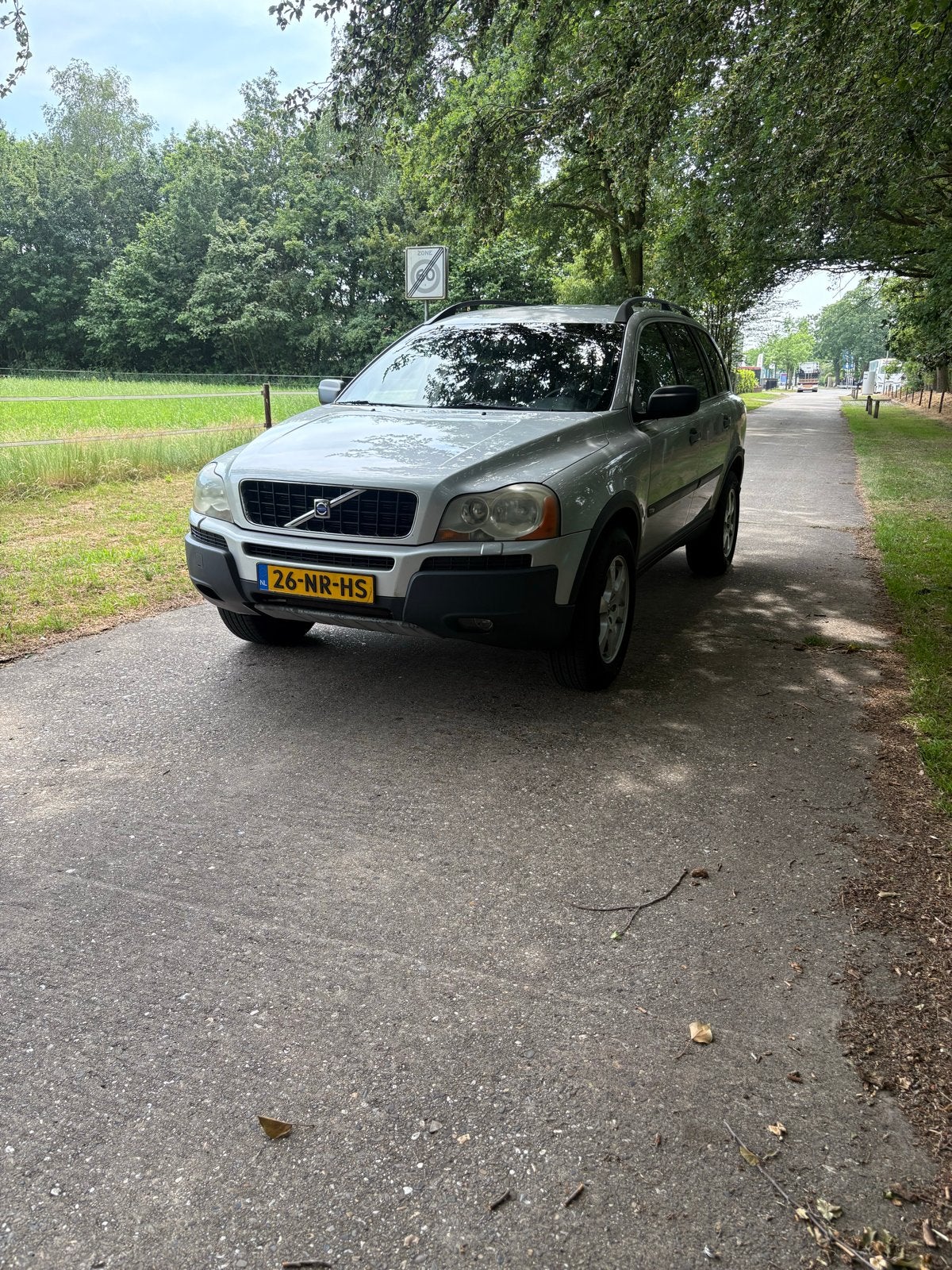 Volvo XC90 2.9 T6 Geartronic 2004 Grijs, 138 €/maand, 7 stoelen, 2922 cc, Origineel Nederlands