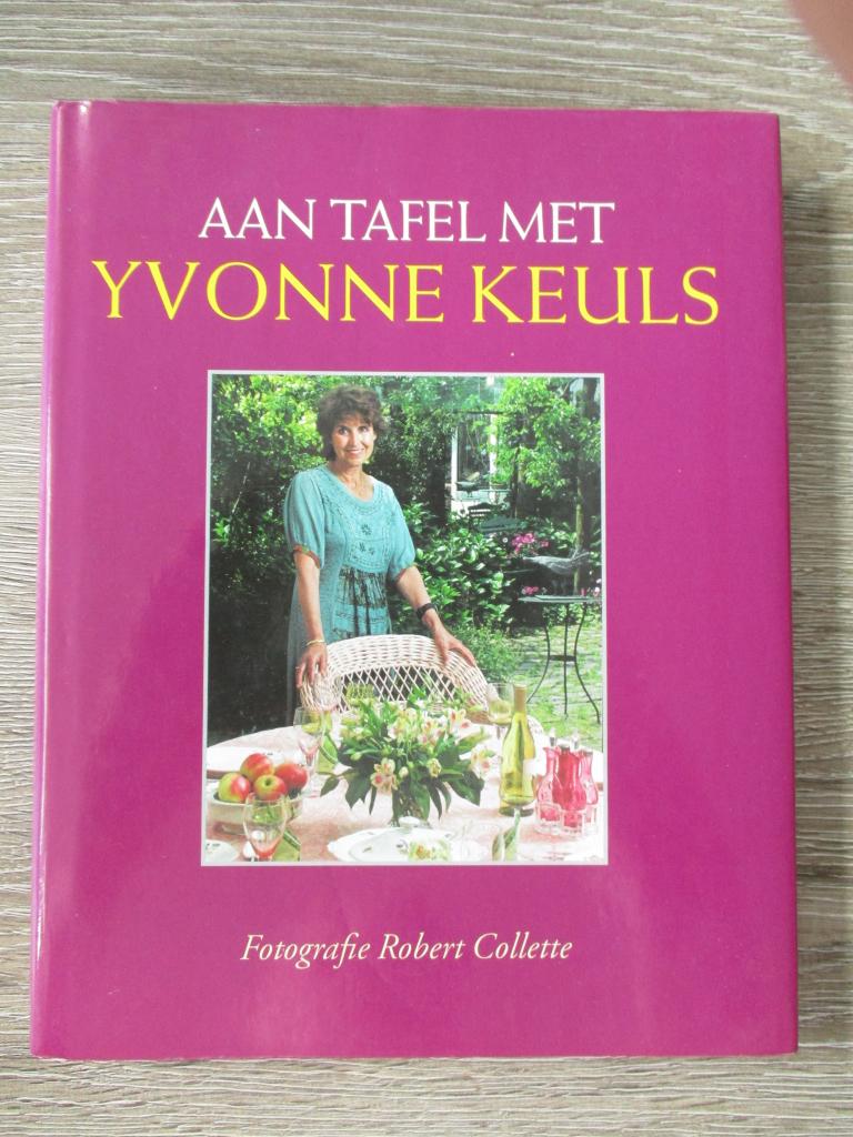 Aan tafel met Yvonne Keuls, Ophalen of Verzenden, Gelezen