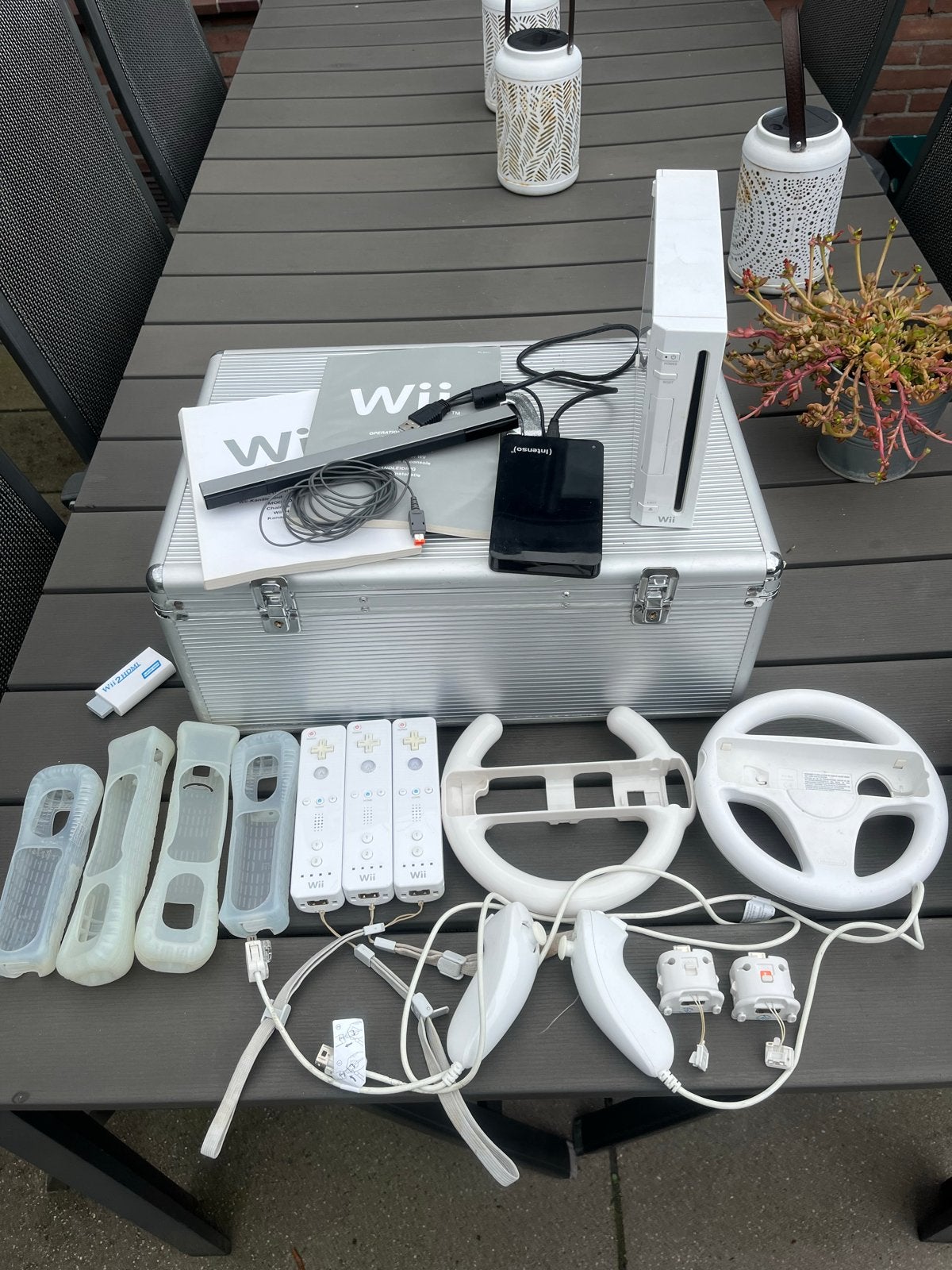 Wii console met extra's, spellen en geheugen, Ophalen, Gebruikt, Met 3 controllers of meer, Met games