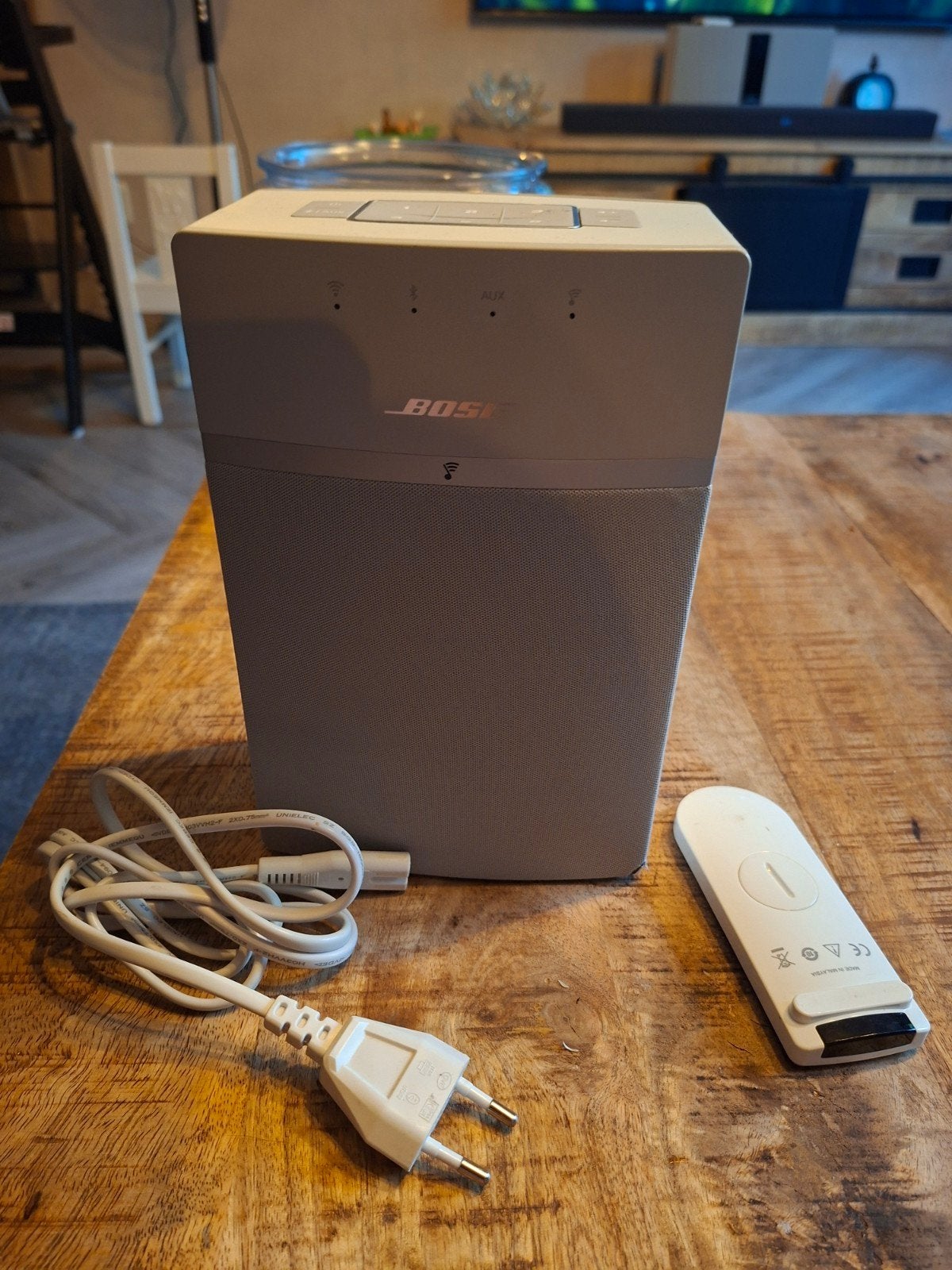Bose SoundTouch 10 draadloze muzieksysteem, Afstandsbediening, Gebruikt, Ophalen of Verzenden, Draagbare speaker