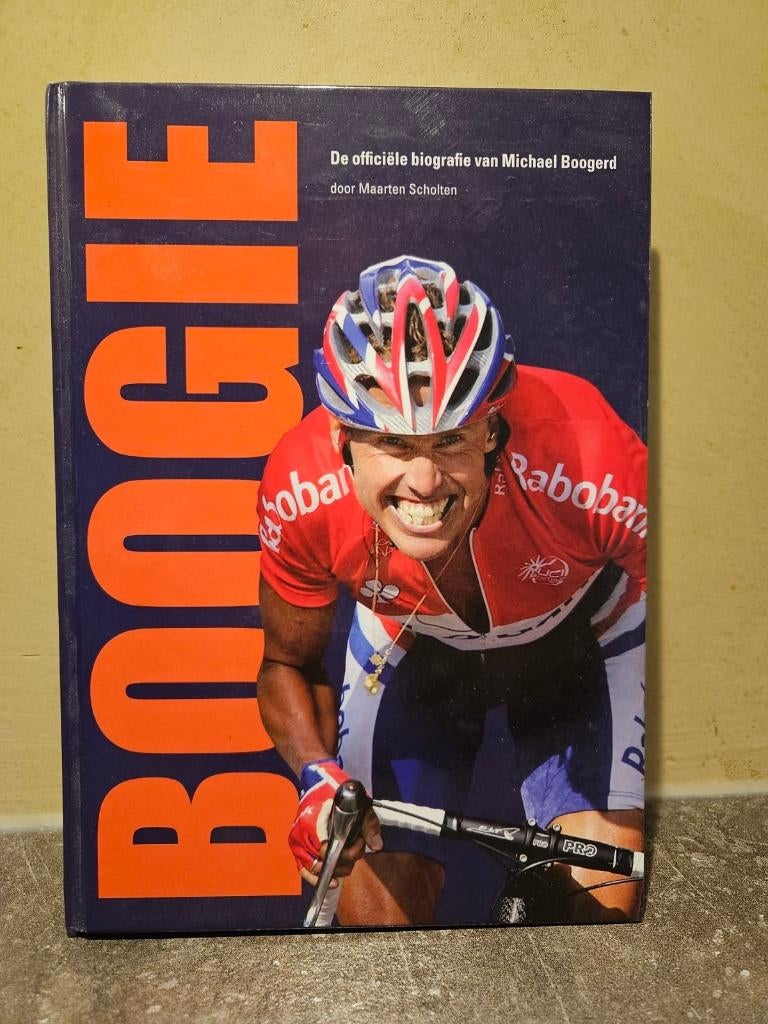 Boogie, de officiële biografie van Micheal Boogerd, Ophalen of Verzenden, Balsport
