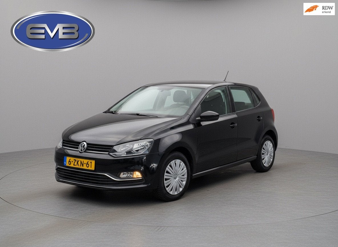 Volkswagen Polo 1.2 TSI Comfortline, Auto's, Metallic lak, Euro 6, 4 cilinders, Zwart