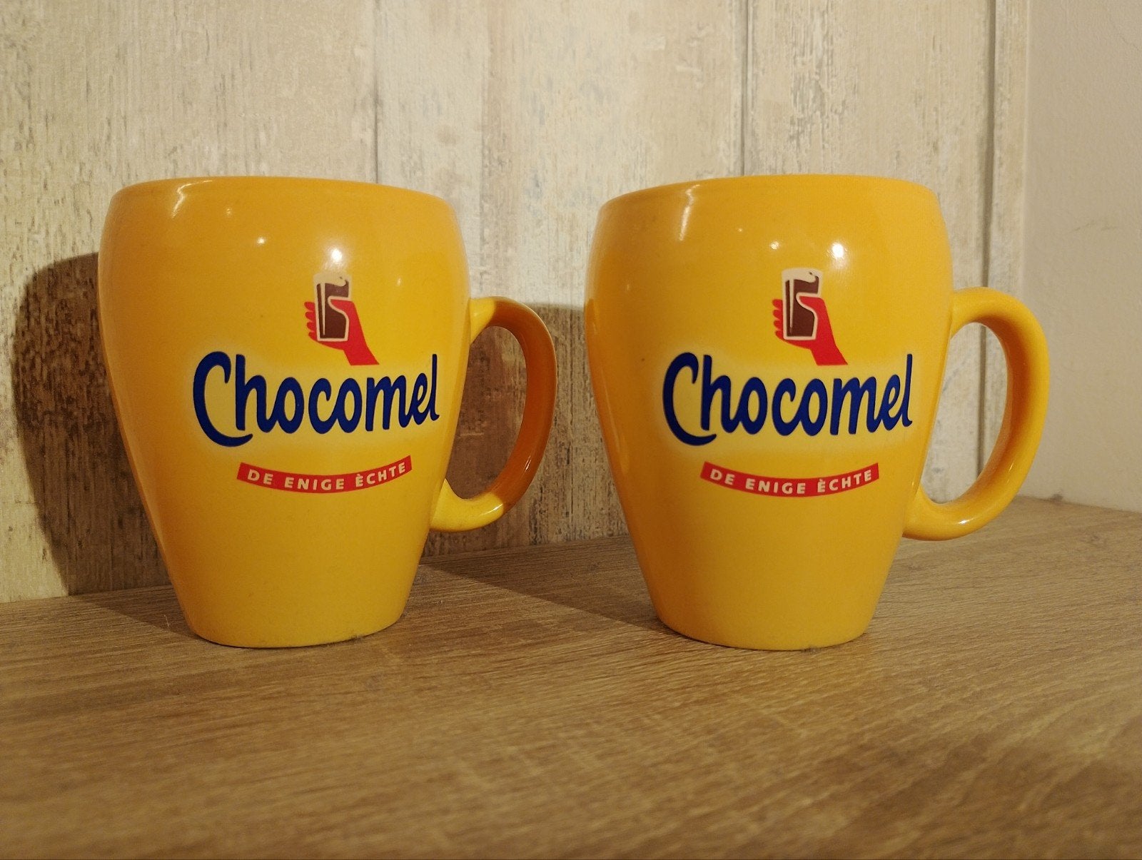 2 Chocomel mokken - De Enige Echte, Gebruikt, Overige merken, Overige stijlen, Mok