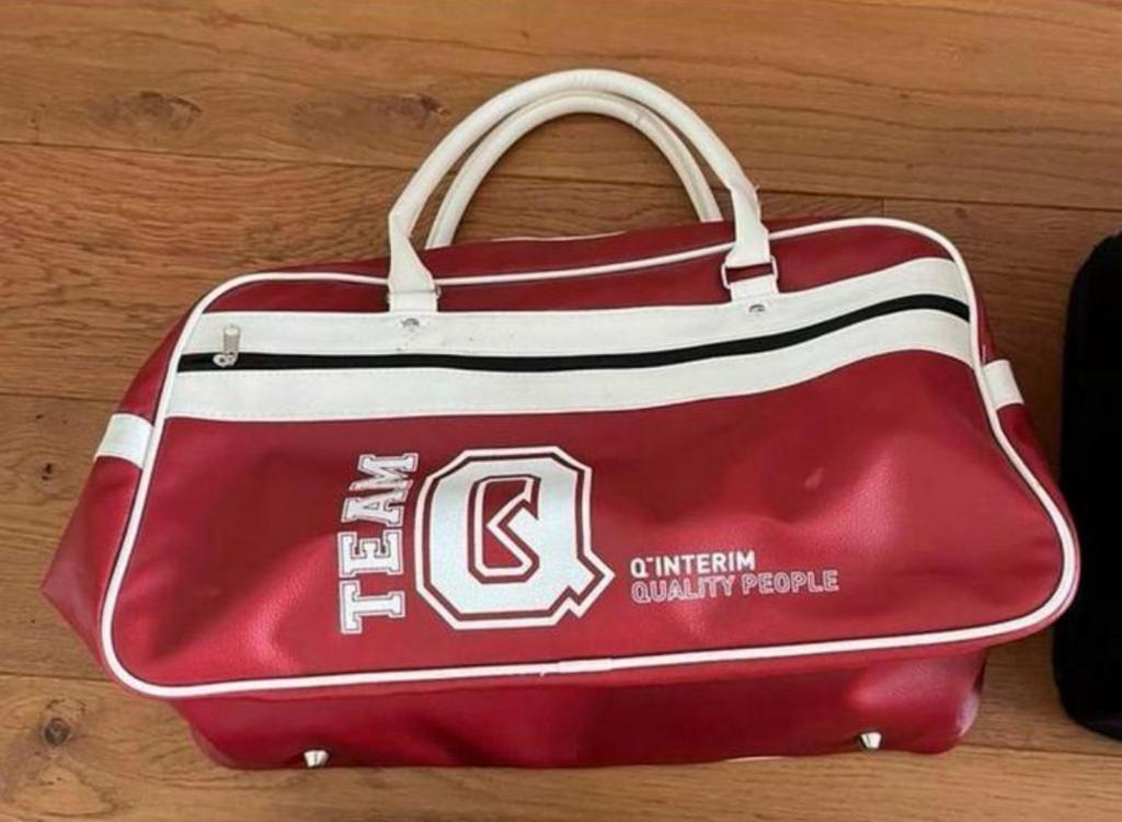 Diverse Sporttassen en / of ( vliegtuig) Tas, Wieltjes, 30 cm of meer, Minder dan 35 cm, Ophalen of Verzenden