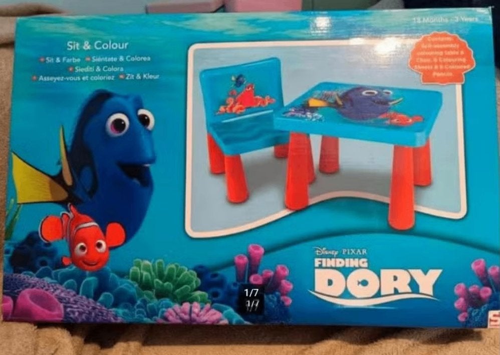 Finding Dory speeltafel en tekentafel voor 2-4 jarige nieuw, Beeldje of Figuurtje, Ophalen of Verzenden, Overige figuren, Nieuw