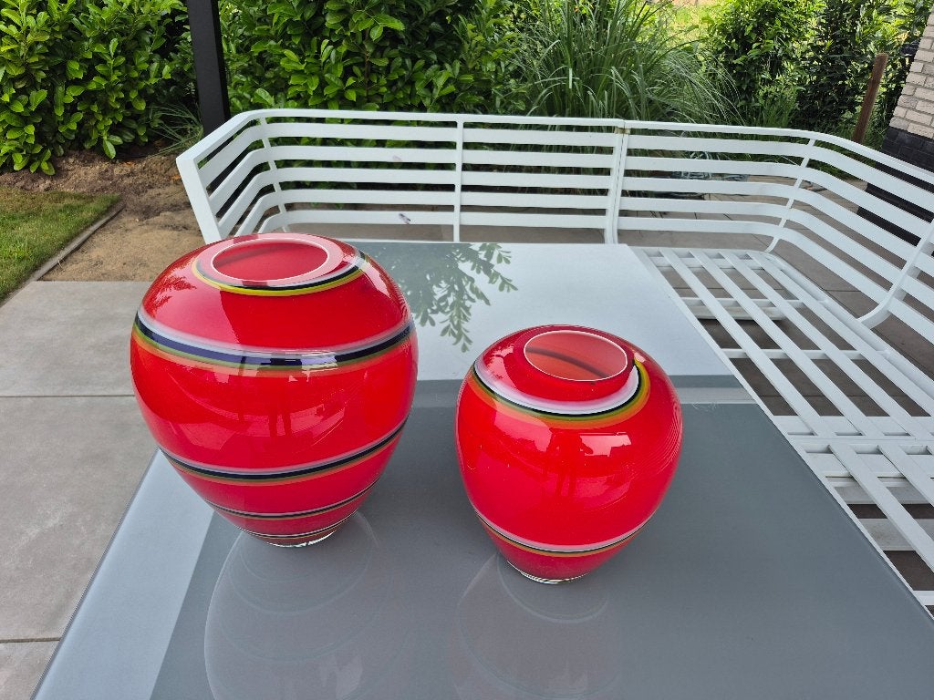 Te koop 2 rode glazen Loranto vazen, Ophalen, 34 cm, Rood, Glas