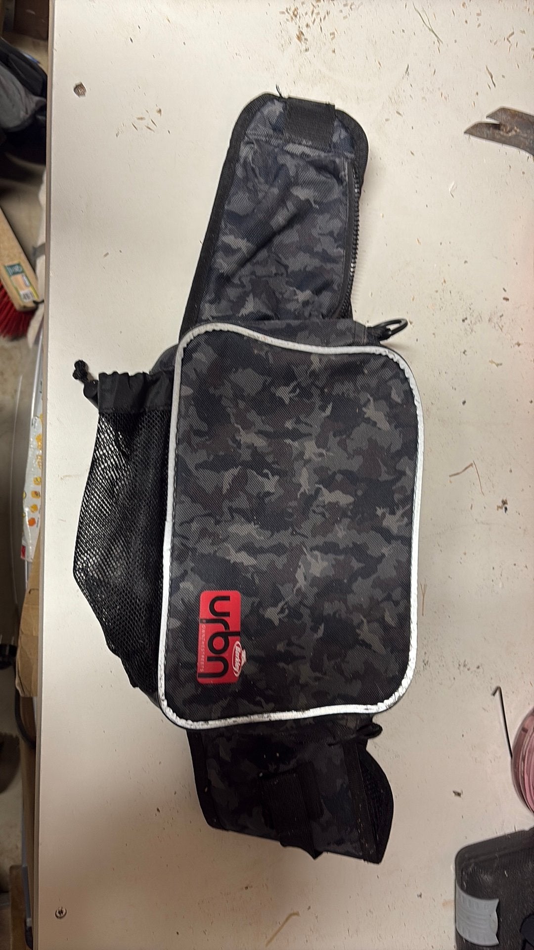 Berkley Urban Heuptasje voor Streetfishing - Camouflage, Watersport en Boten, Hengelsport | Roofvissen, Ophalen of Verzenden, Gebruikt