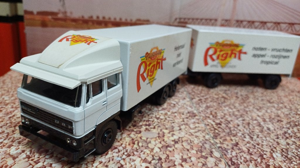 lioncar Daf 3300 combi, Ophalen of Verzenden, Zo goed als nieuw, Bus of Vrachtwagen, Lion Toys