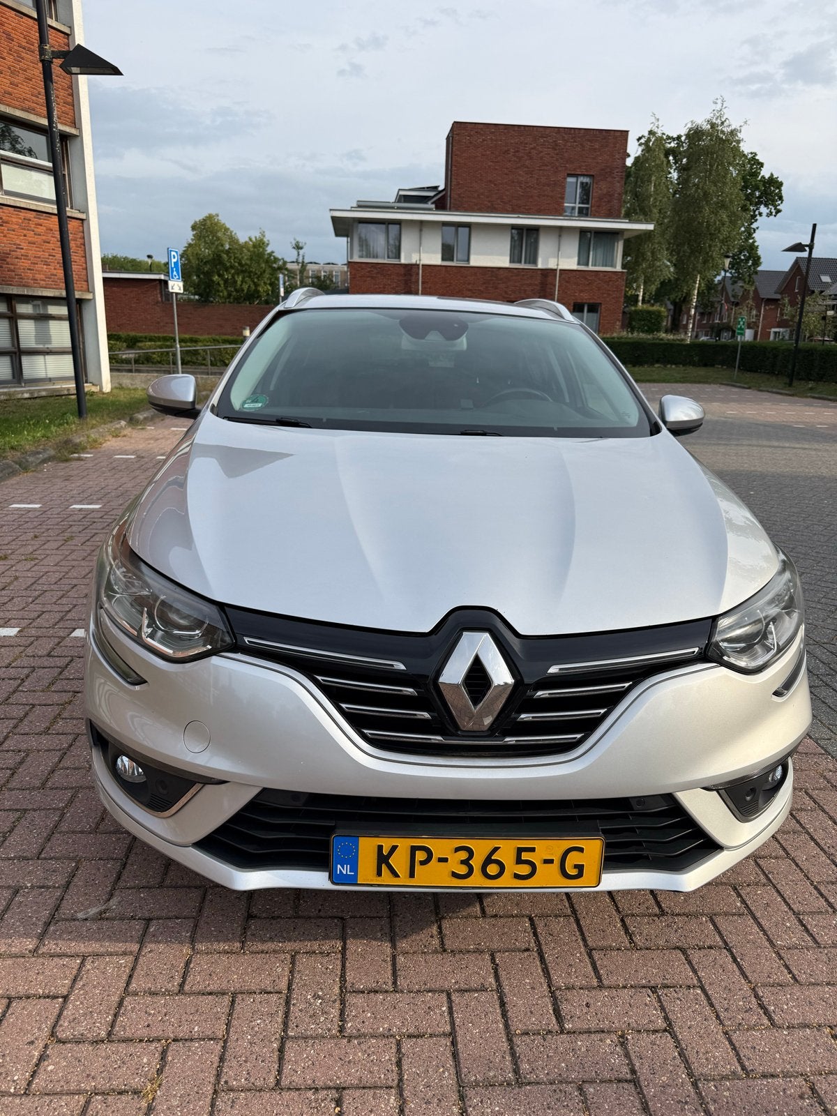 Renault Mégane 1.5 Energy dCi 110pk EDC 2016 Grijs