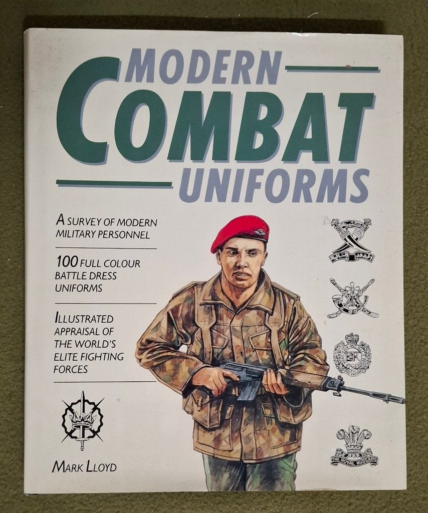 Mark Lloyd - Modern combat uniforms, Ophalen of Verzenden, Mark Lloyd, Landmacht, Tweede Wereldoorlog