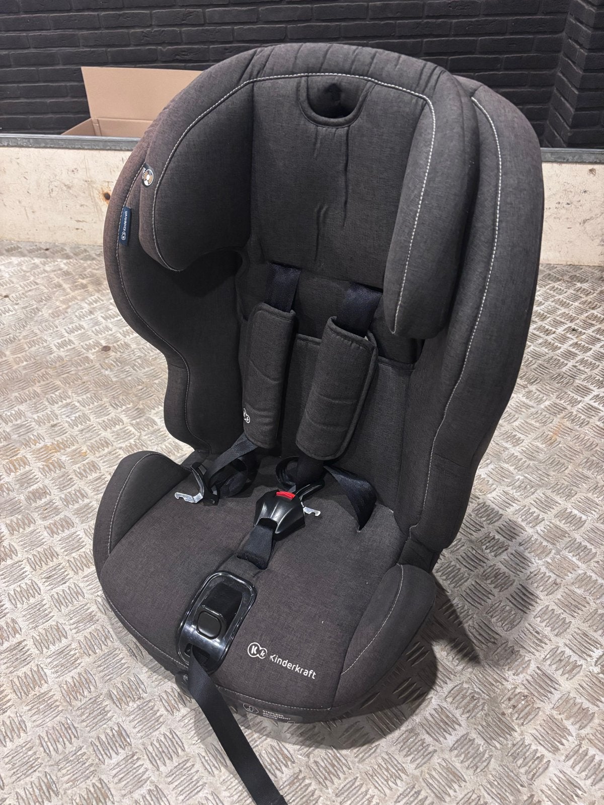 Kinderkraft Autostoel kinderstoel isofix, Gebruikt, Verstelbare rugleuning, 9 t/m 36 kg, Isofix