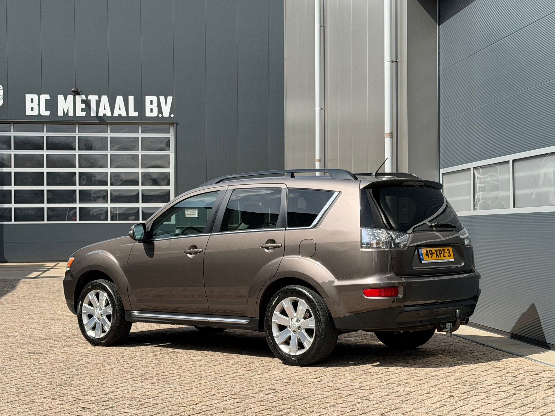 Mitsubishi Outlander 2.0 Edition Two bij.2012 Camera|Navi|Op, Zwart, 4 cilinders, Bruin, Bedrijf