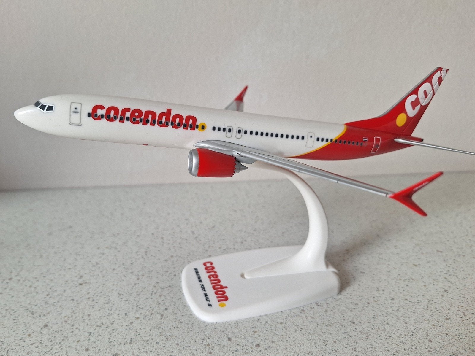 Model Boeing 737 -9, Ophalen of Verzenden, Nieuw, Schaalmodel