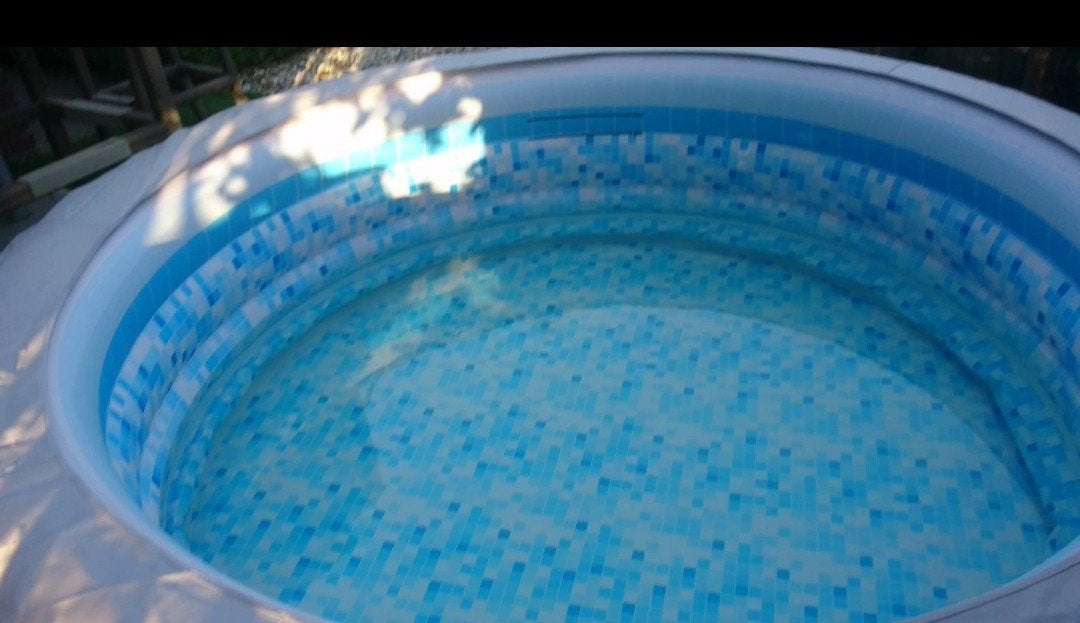 ZGAN Lay-Z- Spa Vegas Jacuzzi - Zo goed als nieuw, Tuin en Terras, Bubbelbaden en Hottubs, Ophalen, Zo goed als nieuw, Filter