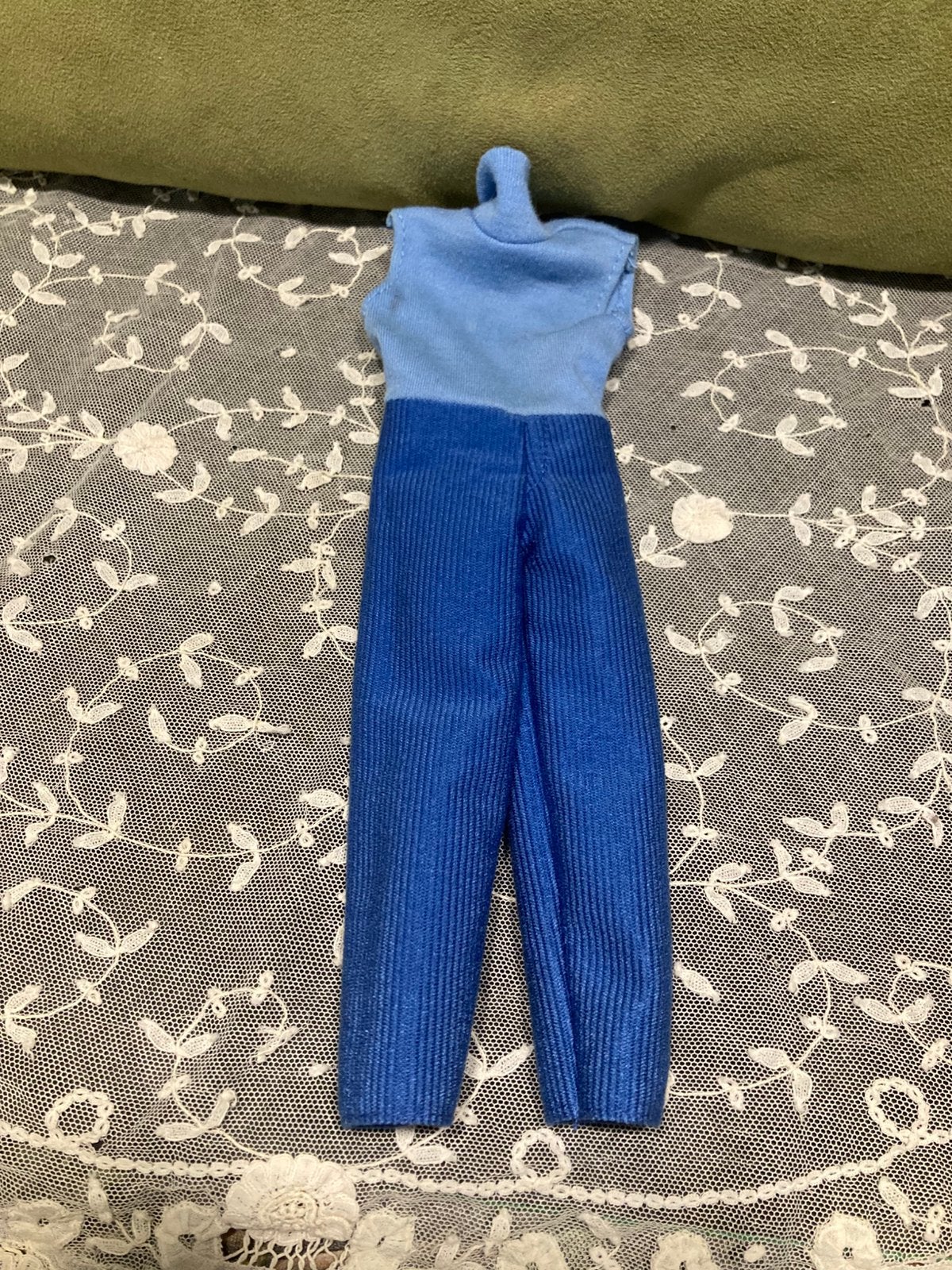 Barbie blauwr jumpsuit (291224), Ophalen of Verzenden, Gebruikt, Kleertjes