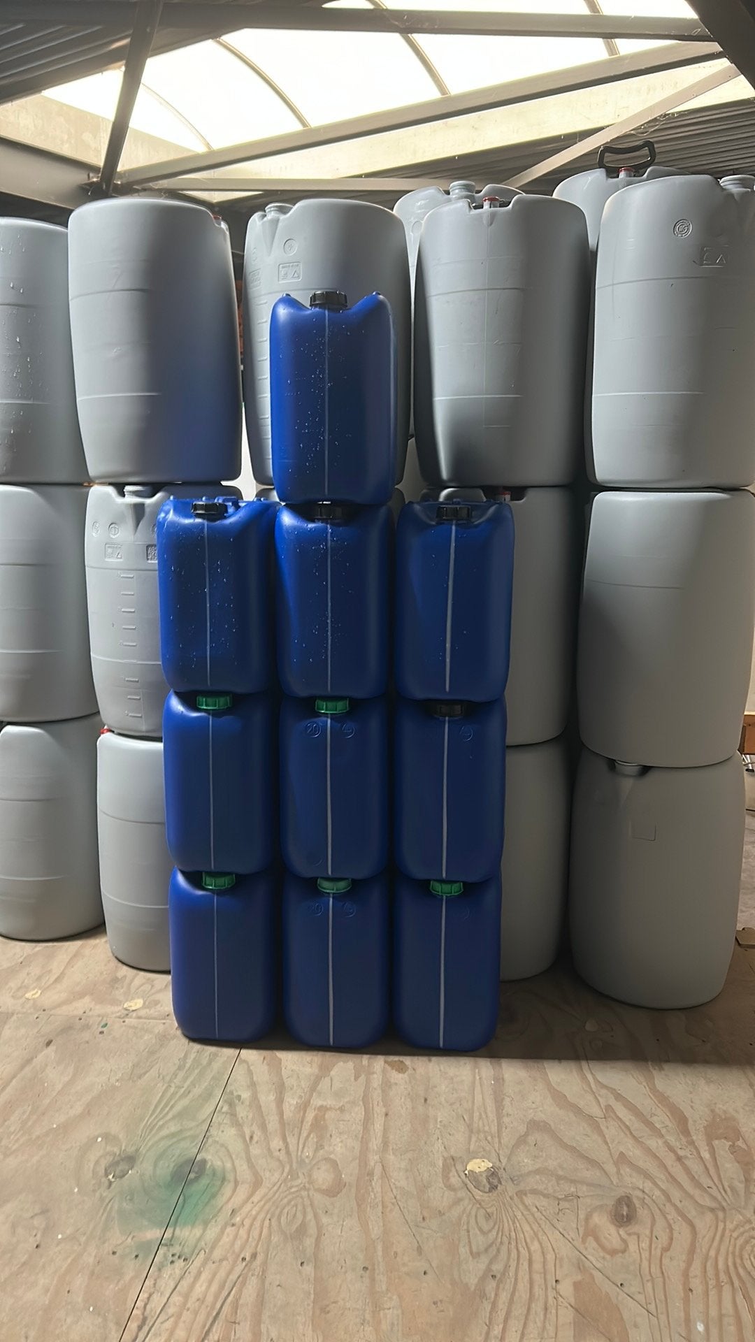 Jerrycans met peilglas, 20 liter, Tuin en Terras, Ophalen, Zo goed als nieuw