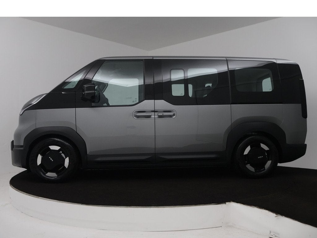Kia PV5 Passenger 5p Elite Executive 71.2 kWh | NIEUW TE BES, Auto's, Kia, 12 maanden, 2096 kg, Leder, Adaptive Cruise Control