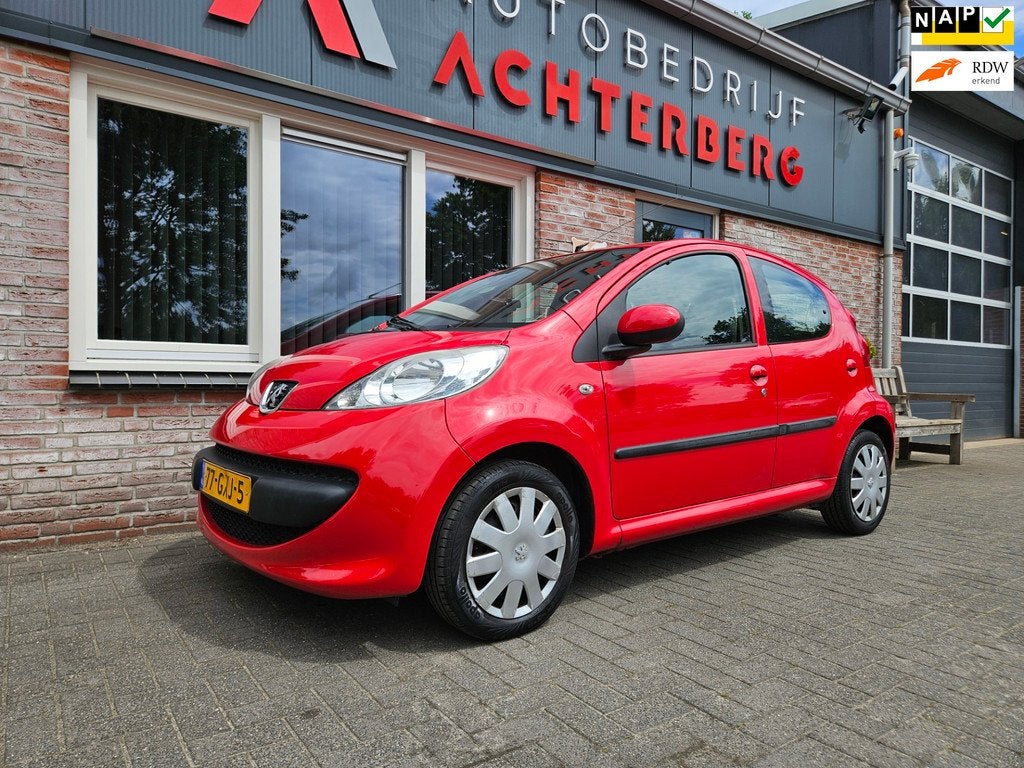 Peugeot 107 1.0-12V XS Airco! 5-Deurs! NAP! Leuke Auto!, Auto's, Voorwielaandrijving, Gebruikt, 4 stoelen, 68 pk