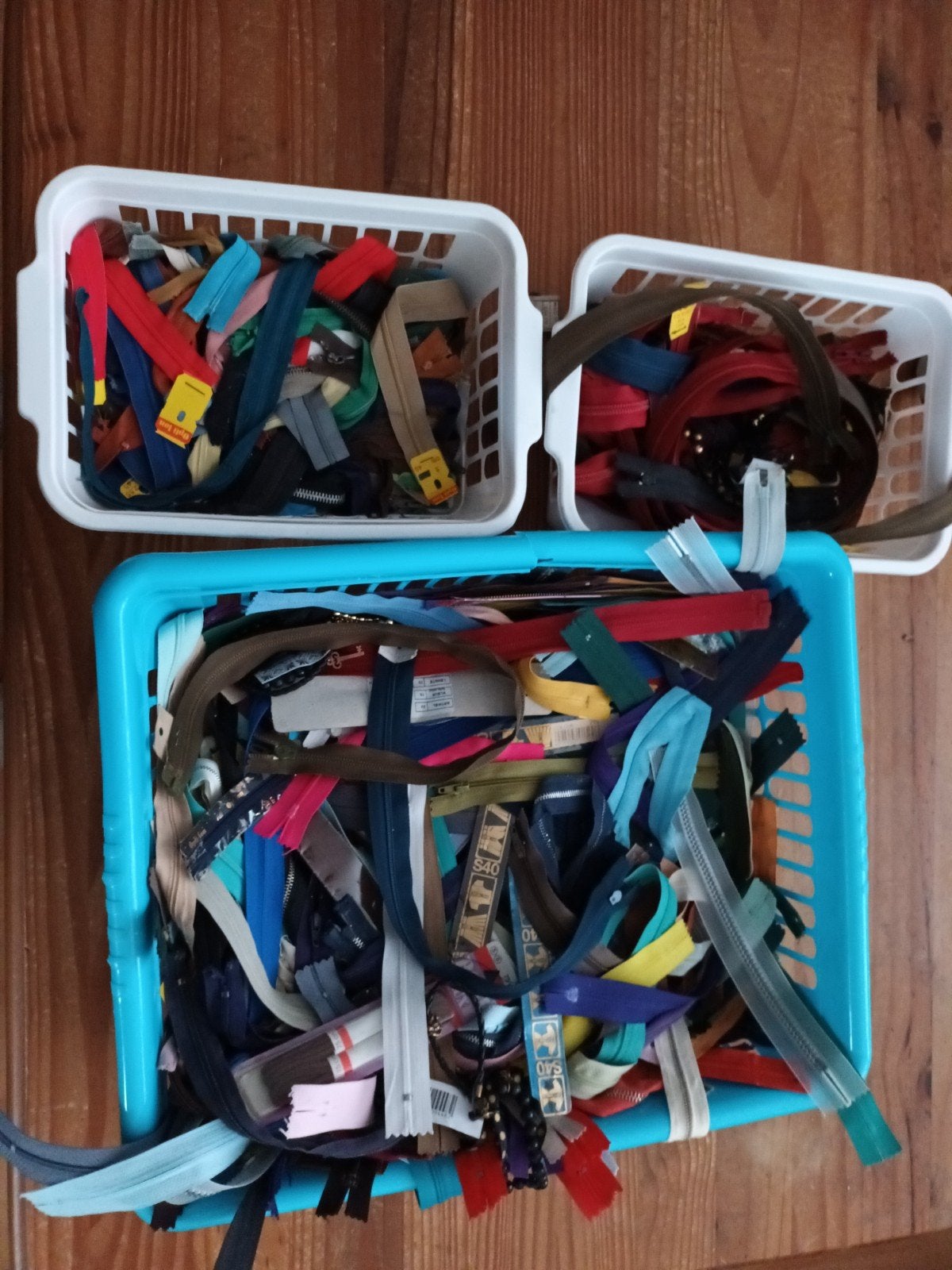 Grote partij ritsen in diverse kleuren en maten, Diversen, Ophalen of Verzenden, Gebruikt