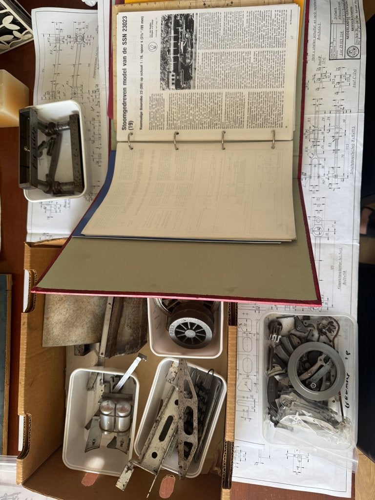 Half afgebouwde werkende Stoomloc BR23, Ophalen, Gebruikt, Groter dan 1:32