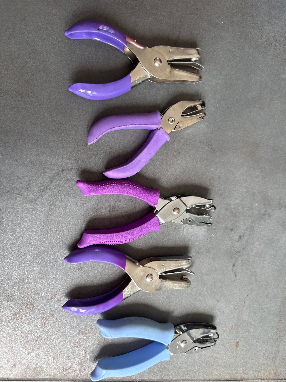 Set van 5 perforators oa blokje, bloementje, puntjes ziefoto