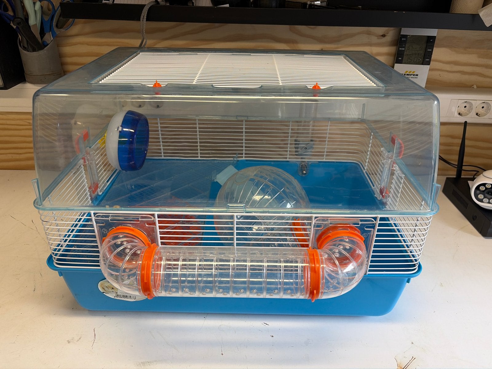 Hamsterkooi, Ophalen