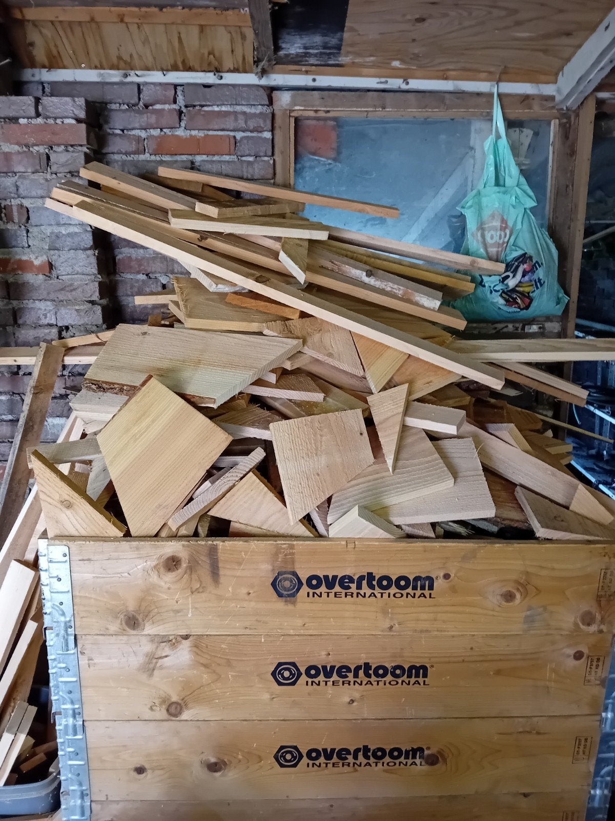 Ruim 1,3 kuub schoon brandhout., Minder dan 3 m³, Ophalen, Overige houtsoorten