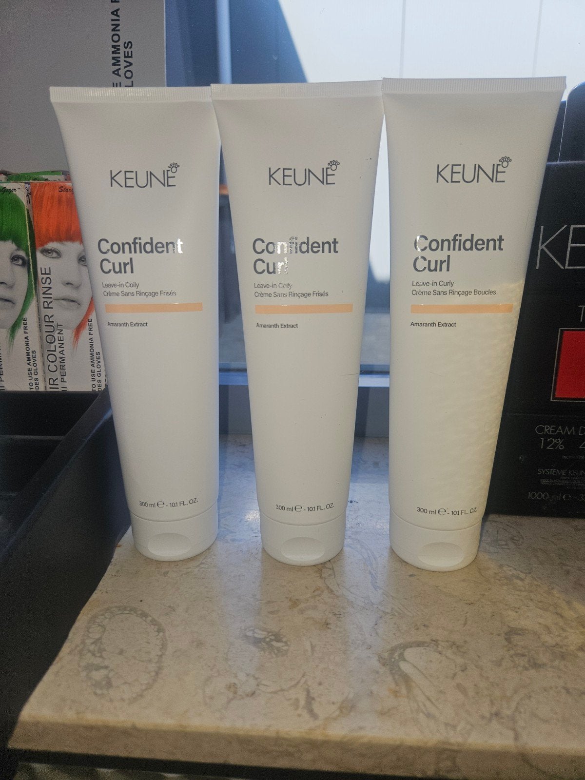 Keune Confident Curl Leave-in Crème (300ml), Ophalen of Verzenden, Nieuw, Haarverzorger of -hersteller