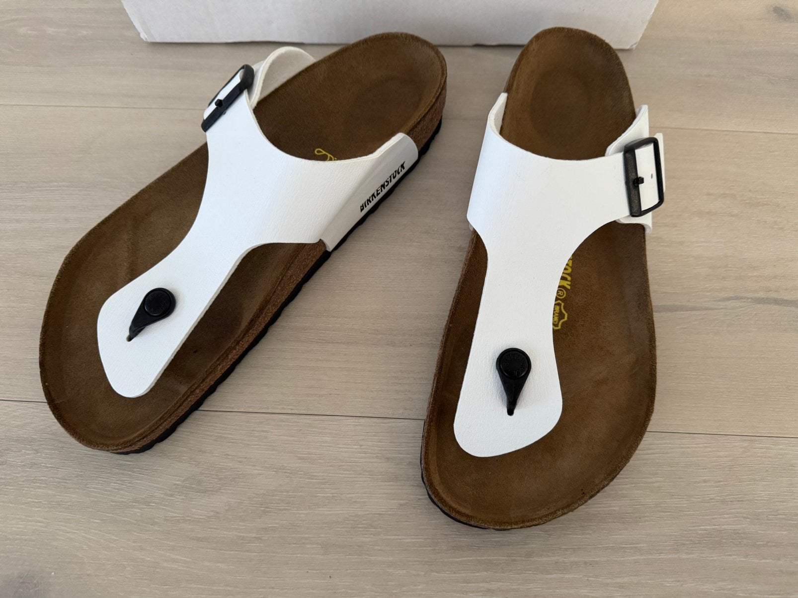 Birkenstock teenslippers maat 43 (NIEUW), Slippers, Wit, Nieuw, Ophalen of Verzenden