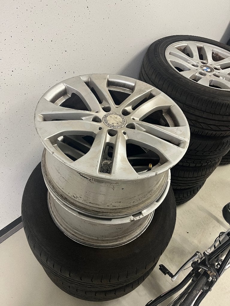 Mercedes Velgen en 2x Wielen 225/55R17 5x112 Bedrijfswagen, Auto-onderdelen, Banden en Velgen, 17 inch, Ophalen of Verzenden, Bestelwagen