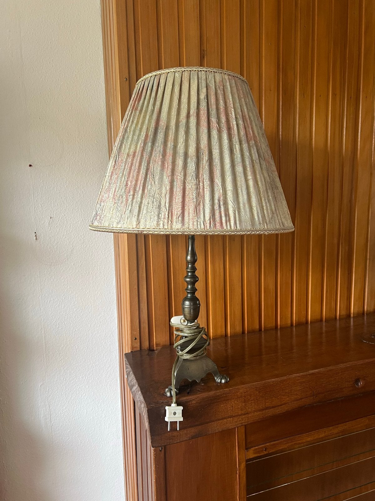 Tinnen lamp met zijde plissee kap, Ophalen, Klassiek