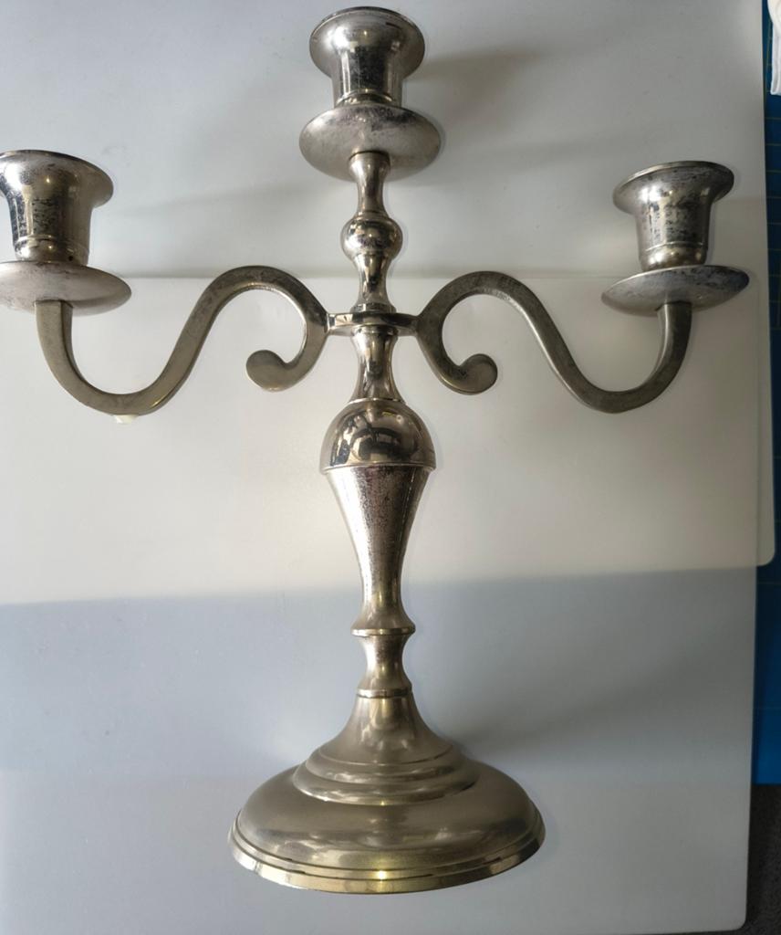 Antieke zilverkleurige 27 cm kandelaar met drie armen, Ophalen of Verzenden