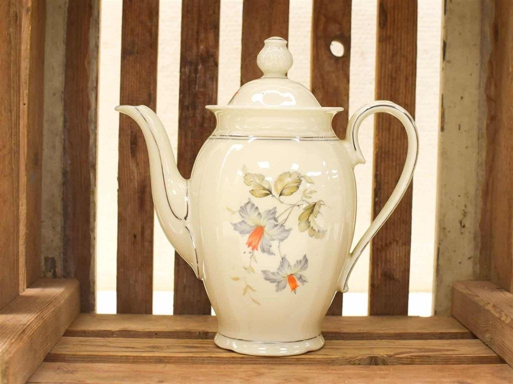 Jvory porseleinen theepot 53454
