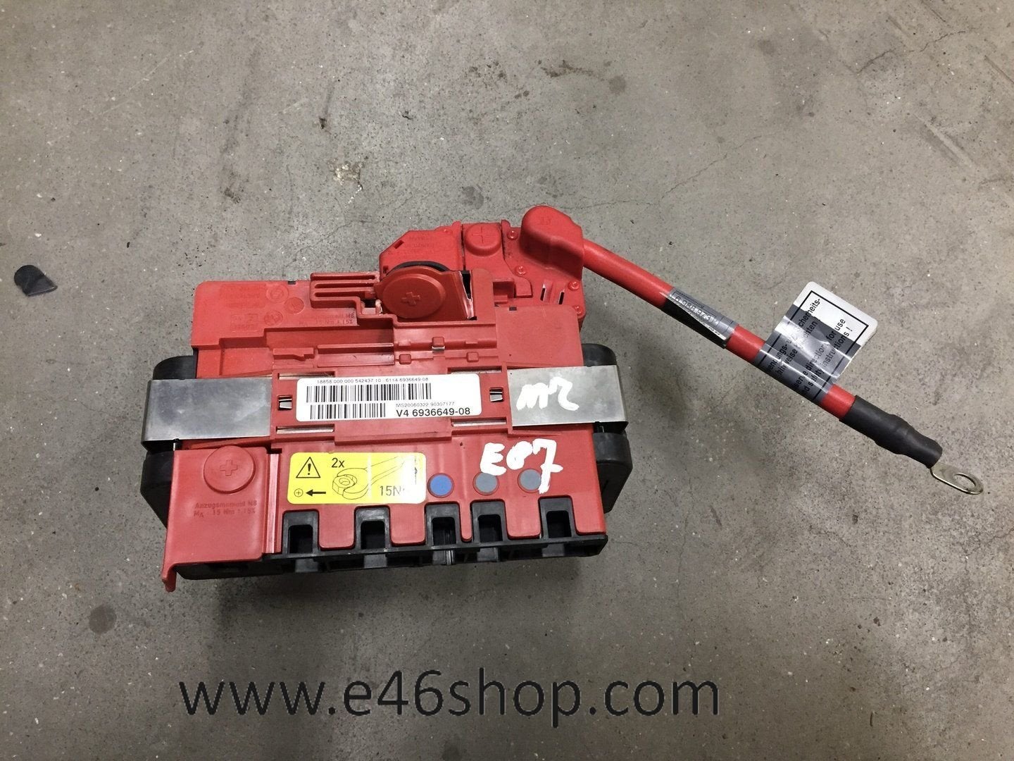 Accupool klemmen met ongeval sensor BMW 118I E87 oe 6988973, Gebruikt, -, -, -