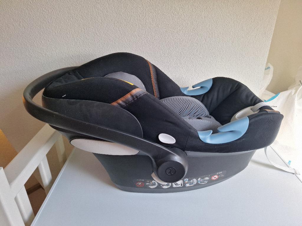 Autostoel Cybex Gold Aton M I-Size, Kinderen en Baby's, Autostoeltjes, Verstelbare rugleuning, 0 t/m 13 kg, Ophalen, Overige merken